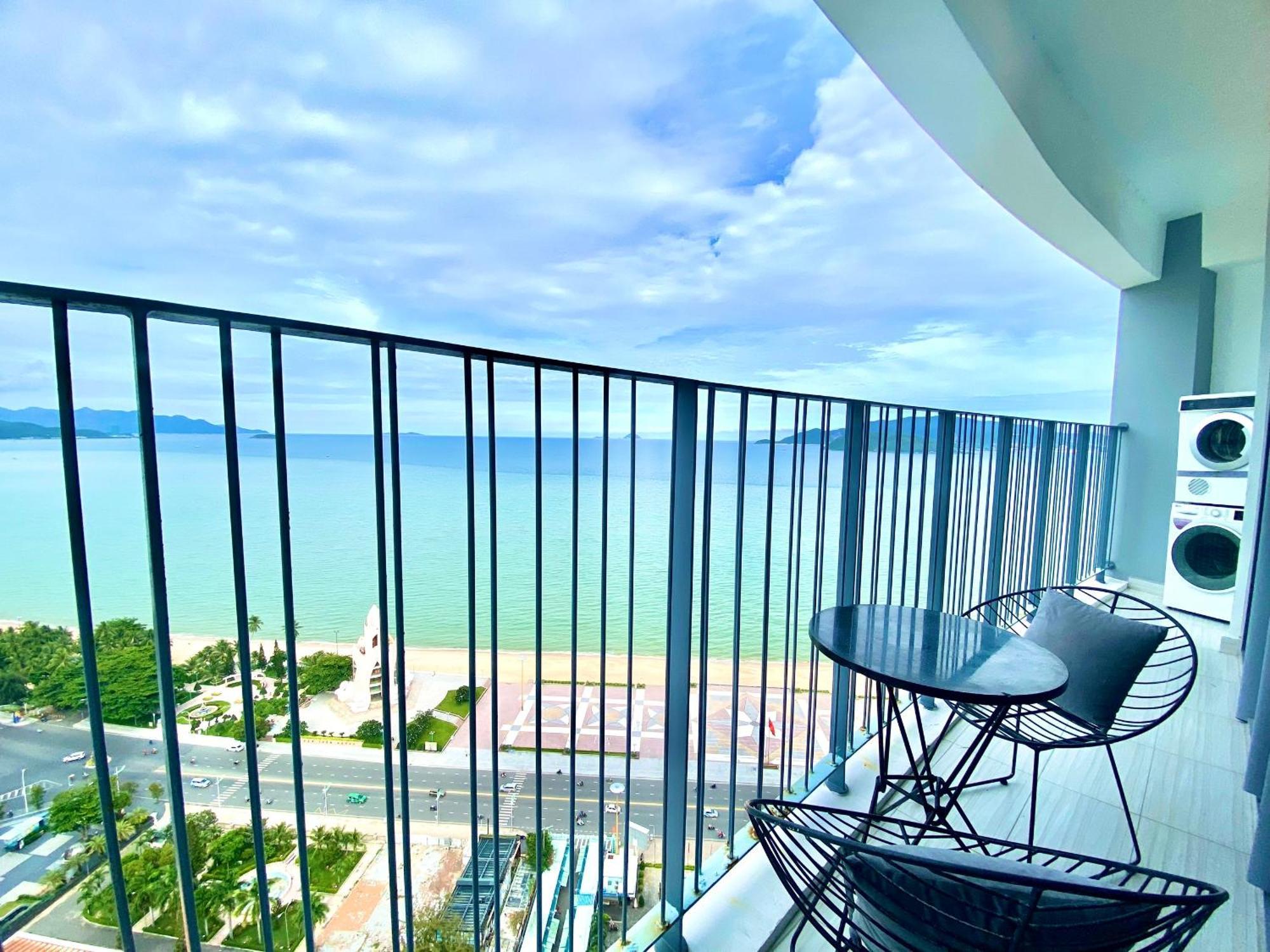 Panorama Ocean View Luxury Apartment Nha Trang Bagian luar foto