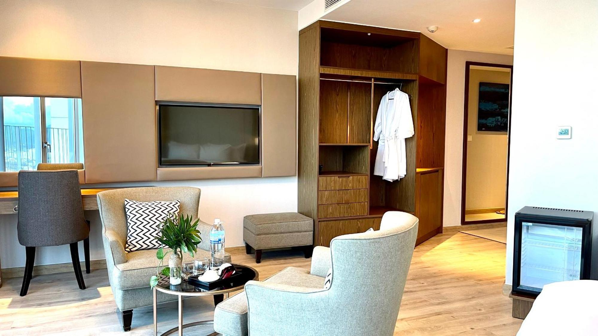 Panorama Ocean View Luxury Apartment Nha Trang Bagian luar foto